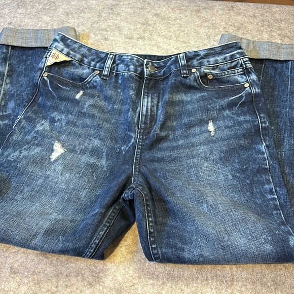 Harley-Davidson Cuffed and Cropped Jeans. Size 29. - Picture 6 of 15